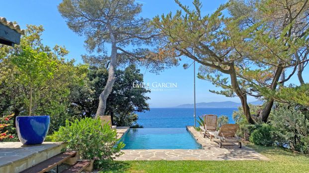 Propriété pieds dans l'eau à louer, entre Cannes et Saint Tropez, Cote d'Azur - Photo 1