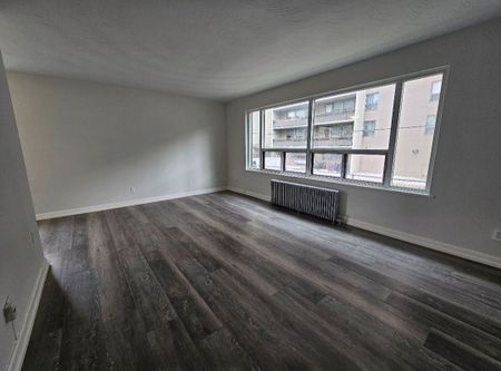 For Lease - 20 Cosburn Avenue Unit# 203, Toronto, Ontario - Photo 4