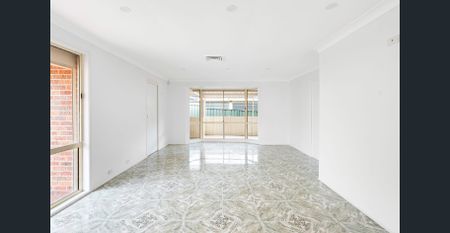 Spacious Family Home in a Prime Cecil Hills Location - Photo 5