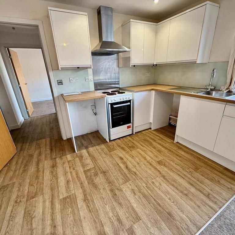 1 bedroom flat to rent - Photo 1