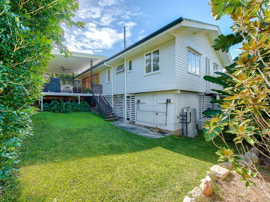 BEAUTIFUL THREE BEDROOM HOME IN THE KEDRON SCHOOL CATCHMENTS!! - Photo 1