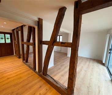 Location Maison 6 pièces 157m² - Photo 1