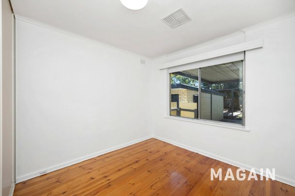 17 Dyson Rd, Port Noarlunga SA 5167 - House For Rent | Domain - Photo 1