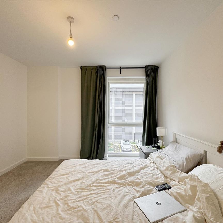 Forastero House, Hayes Village, Hayes - Photo 1