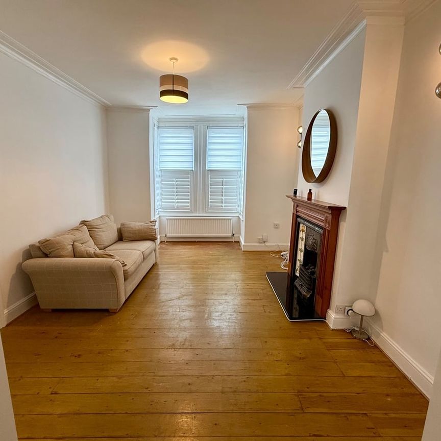 3 Bed Terraced House, Brafferton Road, CR0 - Photo 1