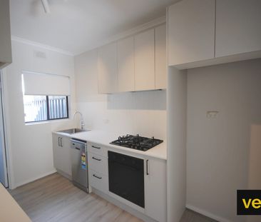 Fully Renovated Unit in Great Location! - Photo 3