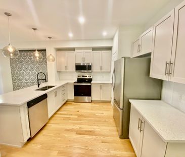 For Lease - 513 Cope Drive, Kanata, Ontario - Photo 1