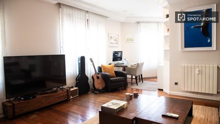 madrid, Community of Madrid 28015 - Photo 2