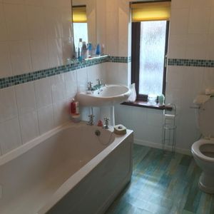 27 Thomas Street, Carrickfergus, BT38 8AL - Photo 2