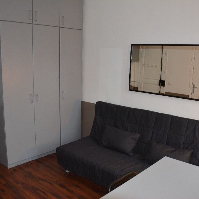 Location appartement 1 pièce, 14.00m², Issy-les-Moulineaux - Photo 1