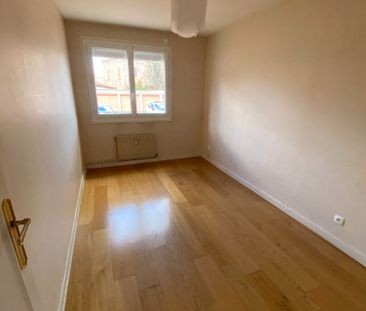 Location Appartement 3 pièces 57m² - Photo 2