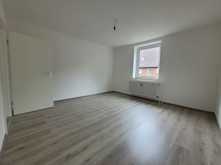 Wahnsinn, 5 Zimmer für Ihre kleine Familie - Photo 2