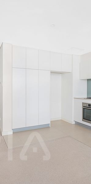 205/20 Hilly Street Mortlake - Photo 1