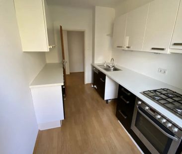 Charmante 3-Zimmer-Wohnung in ruhiger Lage - nahe dem Schloß Hetzen... - Photo 6