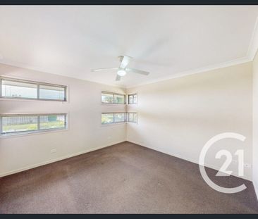 Low-Maintenance Living in a Prime North Lakes Location - Photo 1