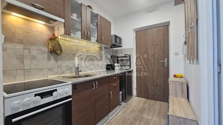 Pronájem bytu 1+1, Svoboda nad Úpou - Photo 3