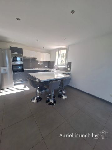 Location Appartement 4 pièces 78m² AURIOL 13390 - Photo 2