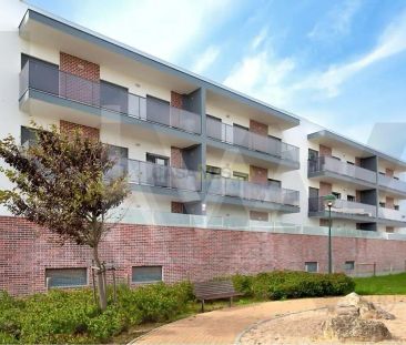 Apartment T3 in Oeiras e São Julião da Barra, Paço de Arcos e Caxias, Oeiras - Photo 4