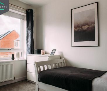 3 bedroom semi-detached house to rent - Photo 5