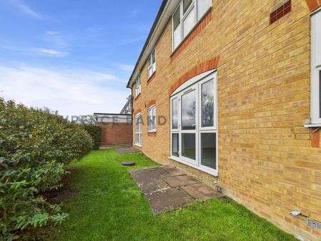 1 bedroom property to rent - Photo 5