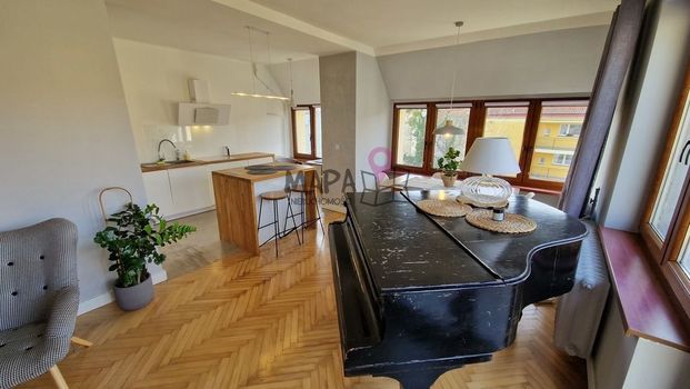 Stylowe mieszkanie na Starym Mieście - 2 pok - Zdjęcie 1