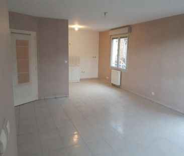 Appartement - T2 - THIZY LES BOURGS - Photo 3