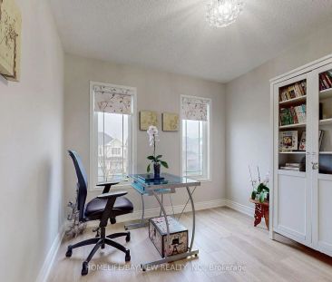 Condo Townhouse For Lease | N9255432 - Photo 2