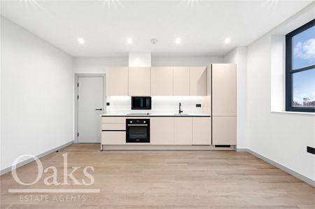 Dingwall Road, East Croydon, Surrey - Photo 4