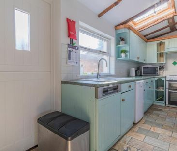 2 bedroom cottage to rent - Photo 4