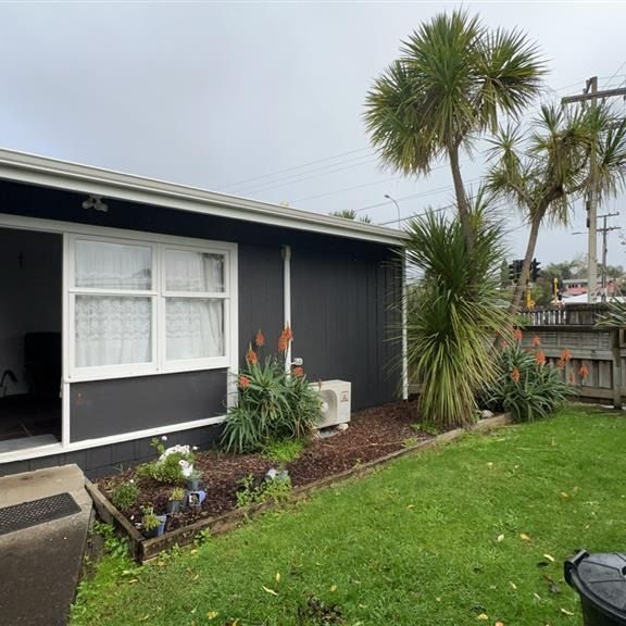 Two-Bedroom Unit in Kamo - Photo 1