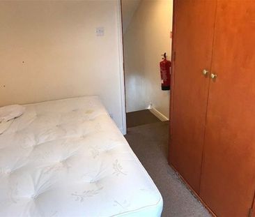 East Avenue, Cowley, Oxford - Photo 1