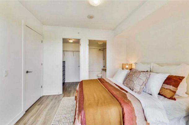 For Lease - 2220 Lake Shore Boulevard Unit# 907, Toronto, Ontario - Photo 1