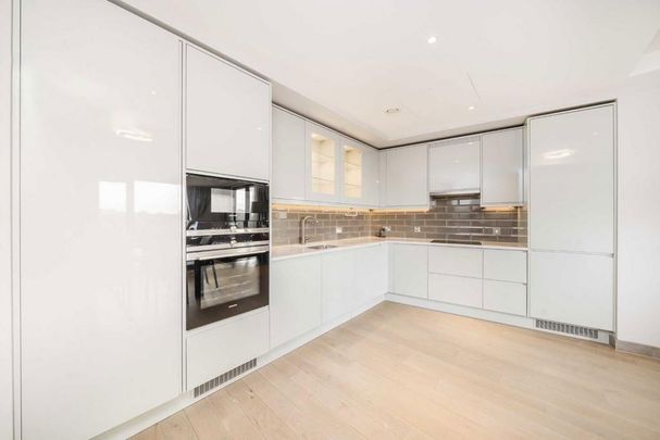 3 bedroom flat to rent - Photo 1