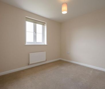 4 bedroom detached house to rent - Photo 6