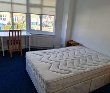 Room in a Shared House, Hendale Avenue, NW4 - Photo 2