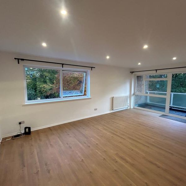 Rosetrees, Guildford - 2 bedrooms Property for lettings - Seymours - Photo 1