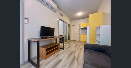 FURNISHED 2B1B APARTMENT - Photo 3