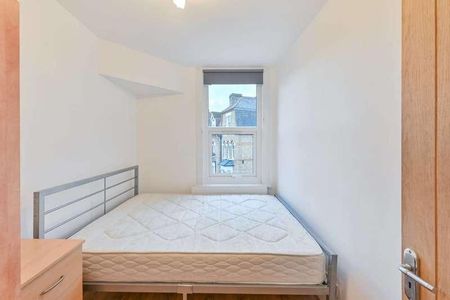 Ferndale Road, Clapham North, SW4 - Photo 2