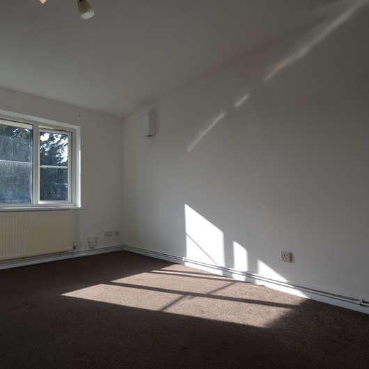Windsor Park Road, Hayes, UB3 - Photo 1