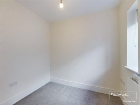 4 bedroom townhouse to rent - Photo 3