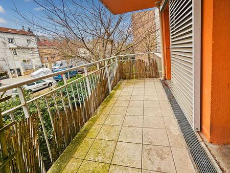 Apartment - Photo 3
