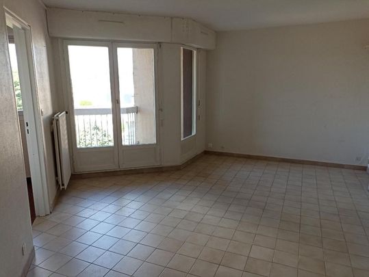 Location Appartement 1 pièce 34m² EVREUX 27000 - Photo 1