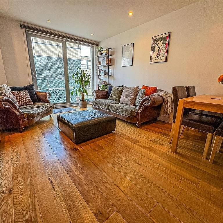 1 bedroom flat to rent - Photo 1