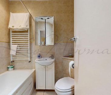 Studio to rent - Photo 6