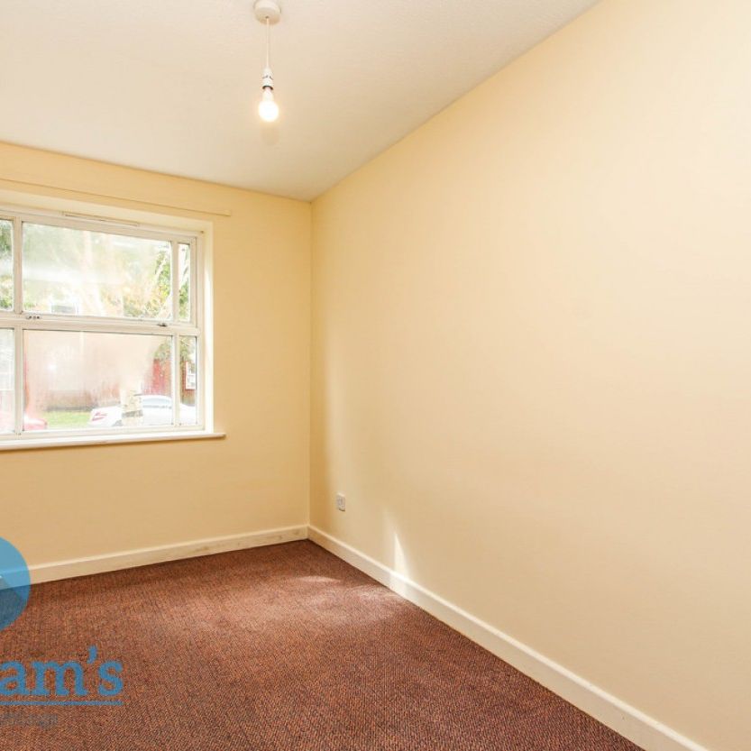 2 bed Ground Floor Flat for Rent - Photo 1