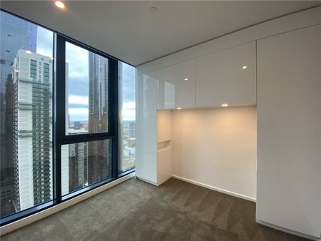 2713/560 Lonsdale Street - Photo 5