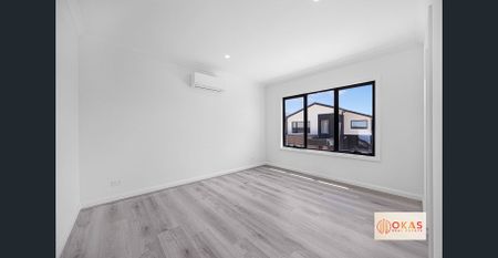 Brand New Luxury Townhouse for Lease!! - Photo 4