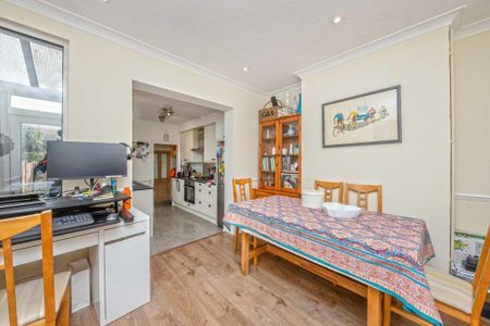 2 bedroom house to rent - Photo 2