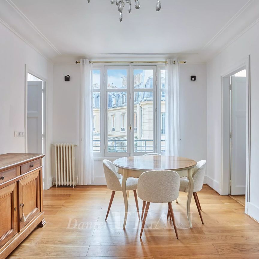 Location appartement, Paris 16ème (75016), 2 pièces, 58.8 m², ref 85418983 - Photo 1