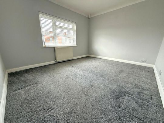 2 bedroom semi-detached house to rent - Photo 1
